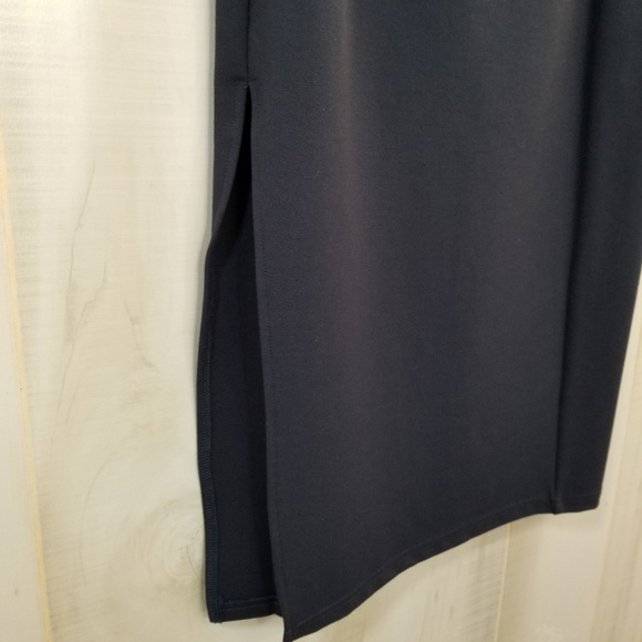 NWT Olivaceous Navy Blue Side Slit Pencil Skirt M - Picture 2 of 4